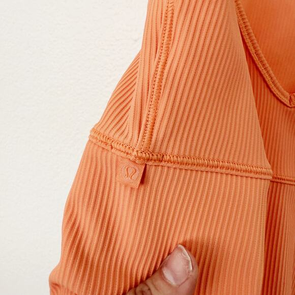 [Lululemon] Golden Apricot Power Pivot Ribbed Cropped Tank Top Reversible Size 4 - Picture 11 of 11